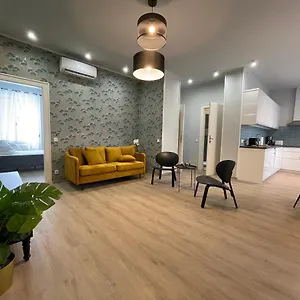  Apartment Astoria Downtown Superior Hungary